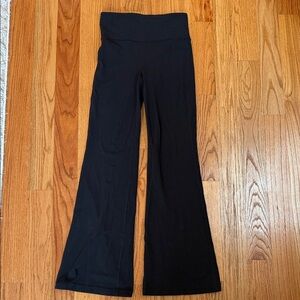 Womens Athleta black flare yoga pants